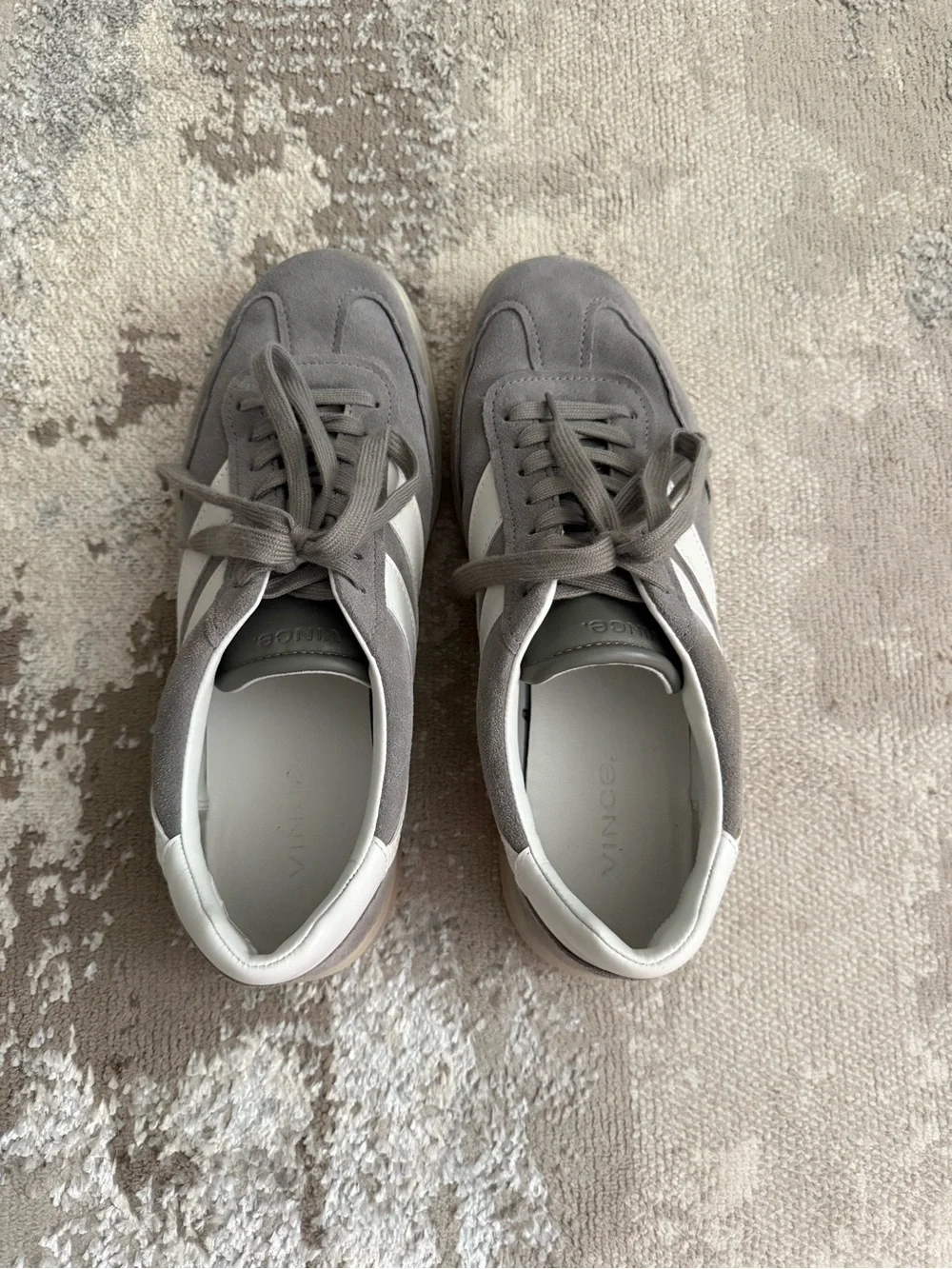 Vince classic gray
